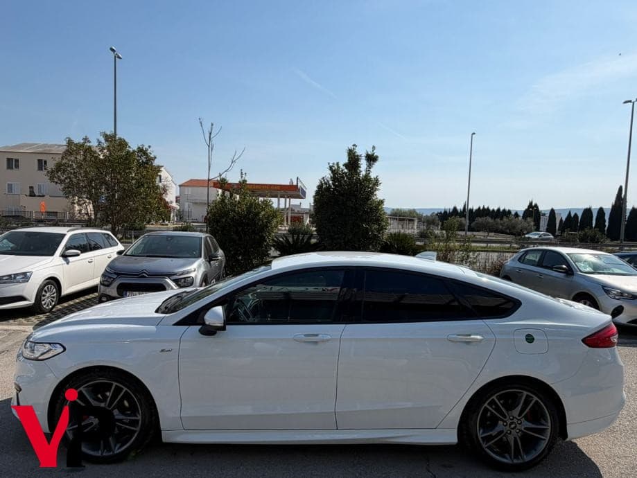 Ford Mondeo AUT 2.0 Ecoblue ST Line 2