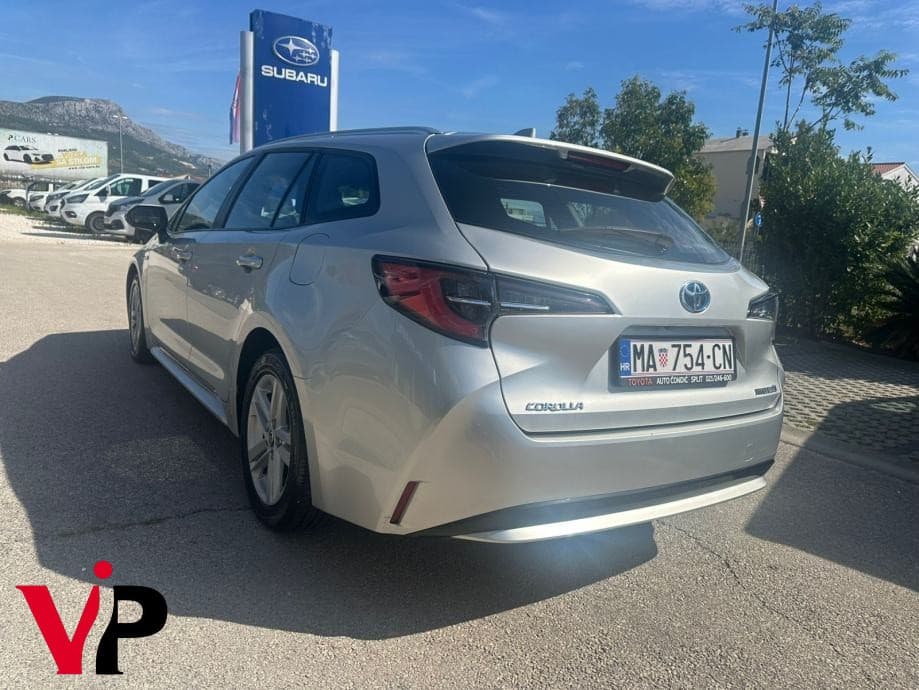 Toyota Corolla 1.8 VVT-i 6