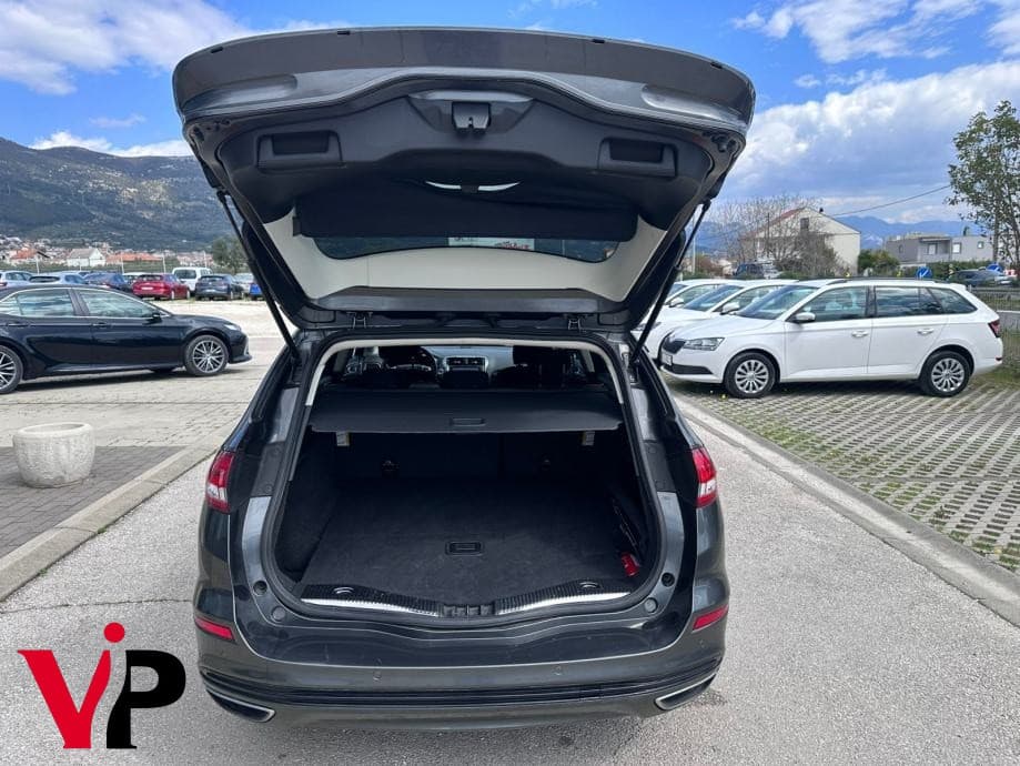 Ford Mondeo Karavan 2,0 TDCi Titanium 9