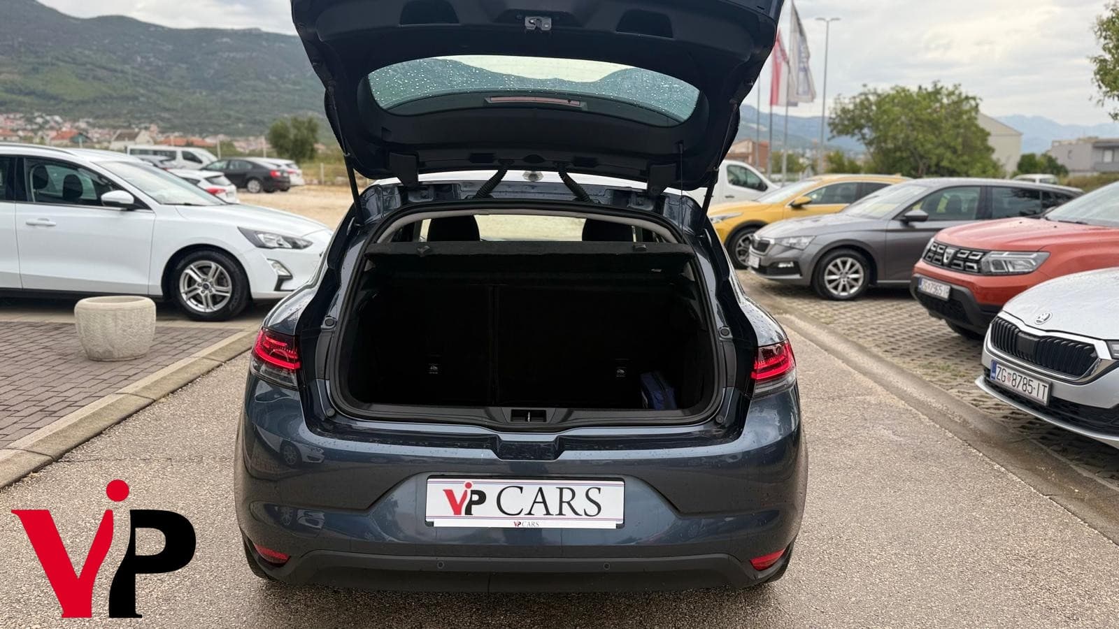 Renault Megane Blue 1.5 dci 115 zen 15