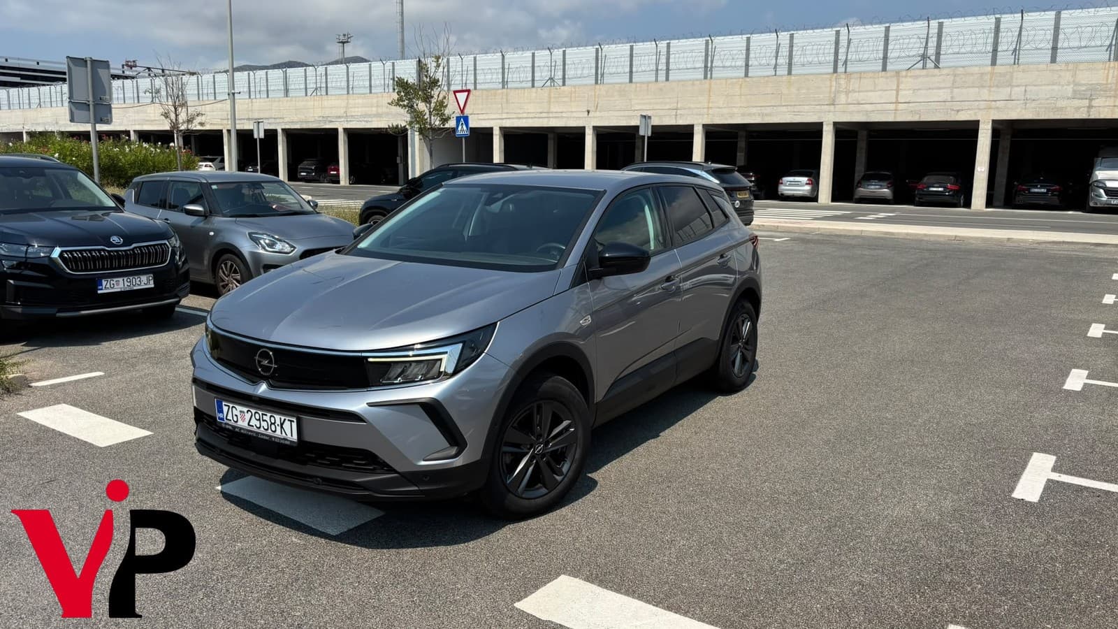Opel Grandland 1.5 HDI 1