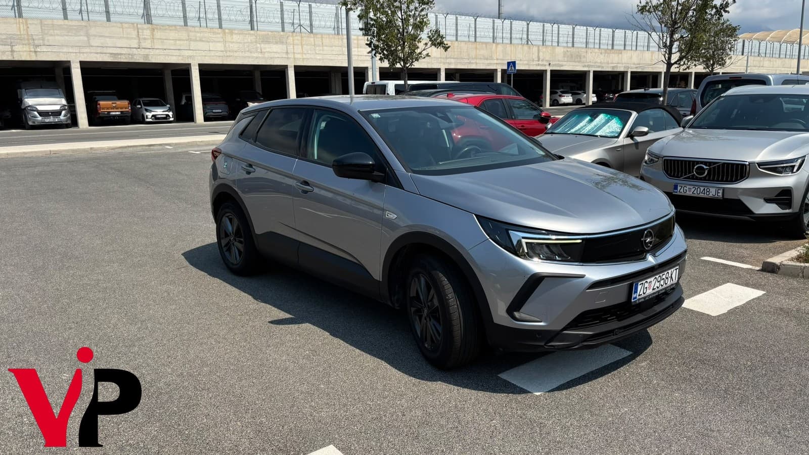 Opel Grandland 1.5 HDI 4