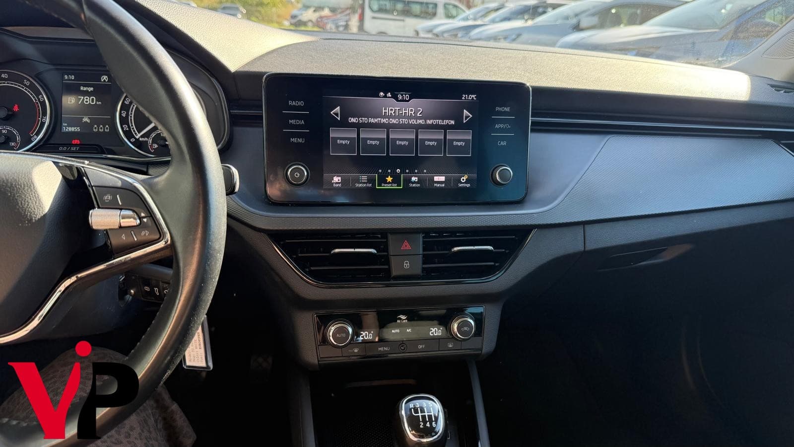 Škoda Scala 1.0 TSI 11