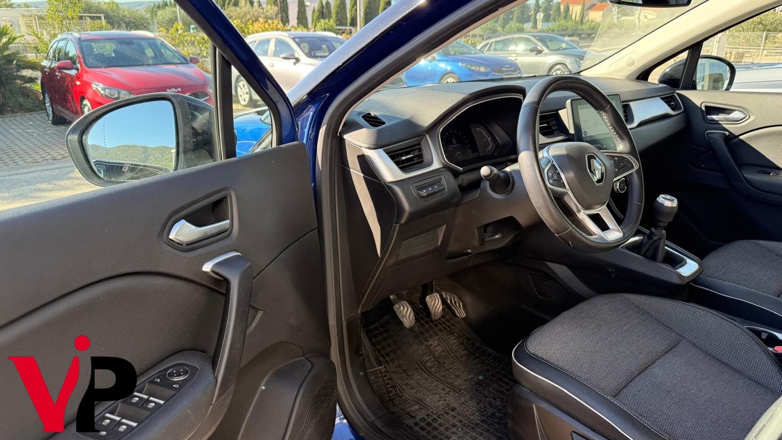 Renault Captur 1.0 TCE 10