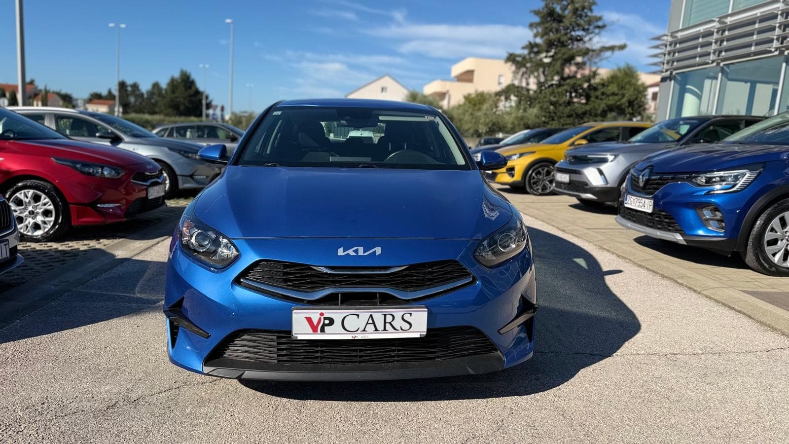 Kia Ceed 1.0 T-GDI 8