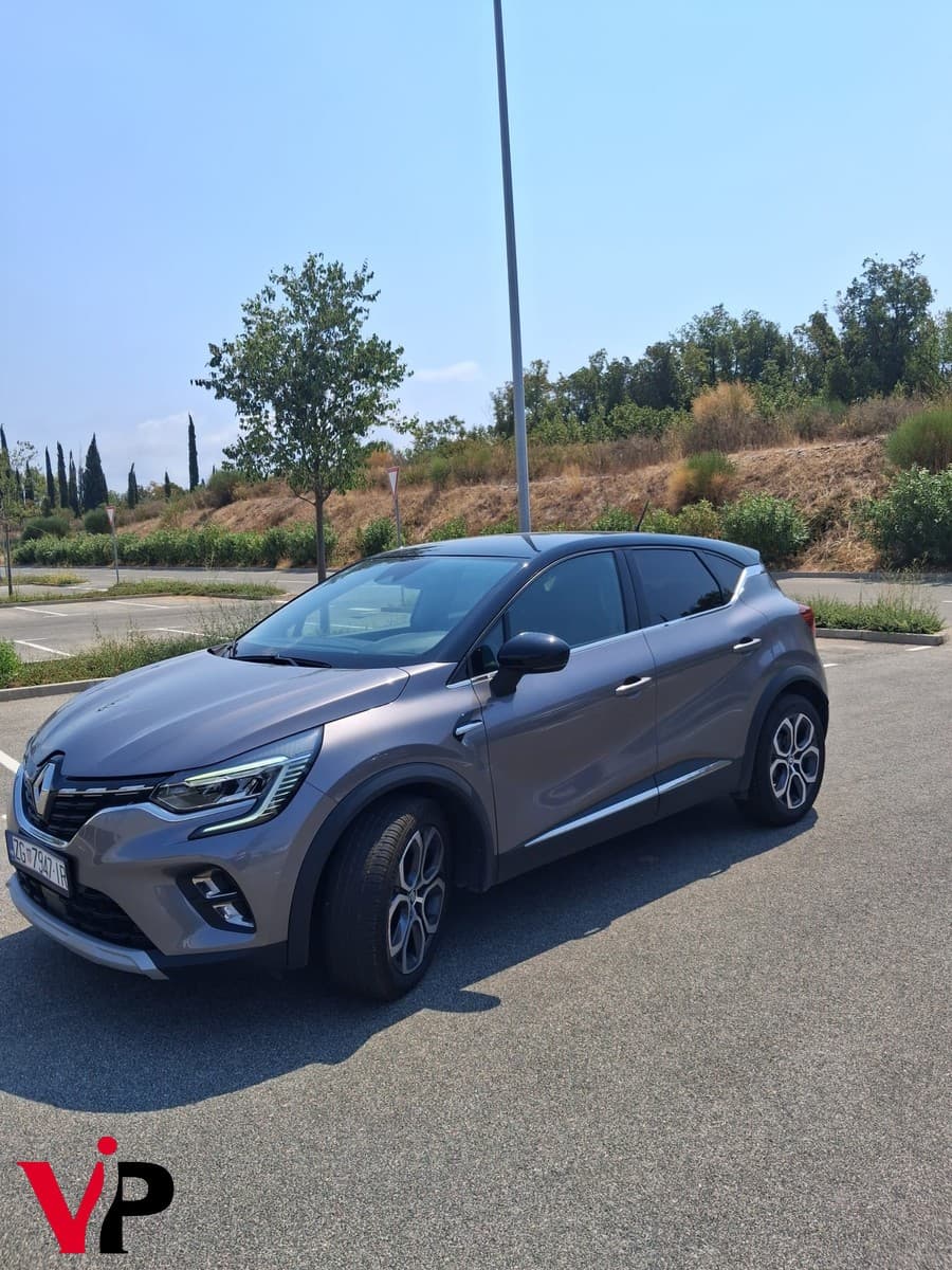Renault Captur 1.3 TCE Automatic 1