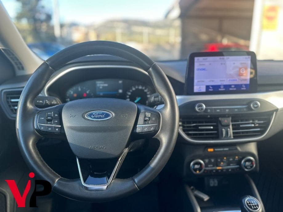 Ford Focus Karavan 1,5 EcoBoost 9