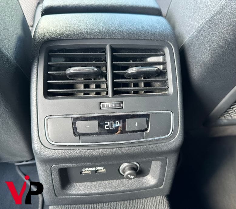 Audi A4 35TDI S line 13