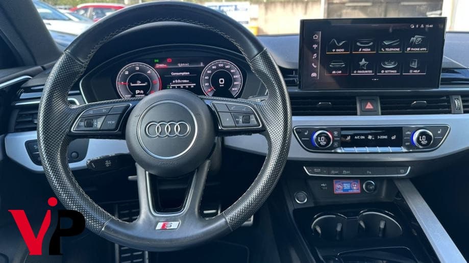 Audi A4 35TDI S line 10