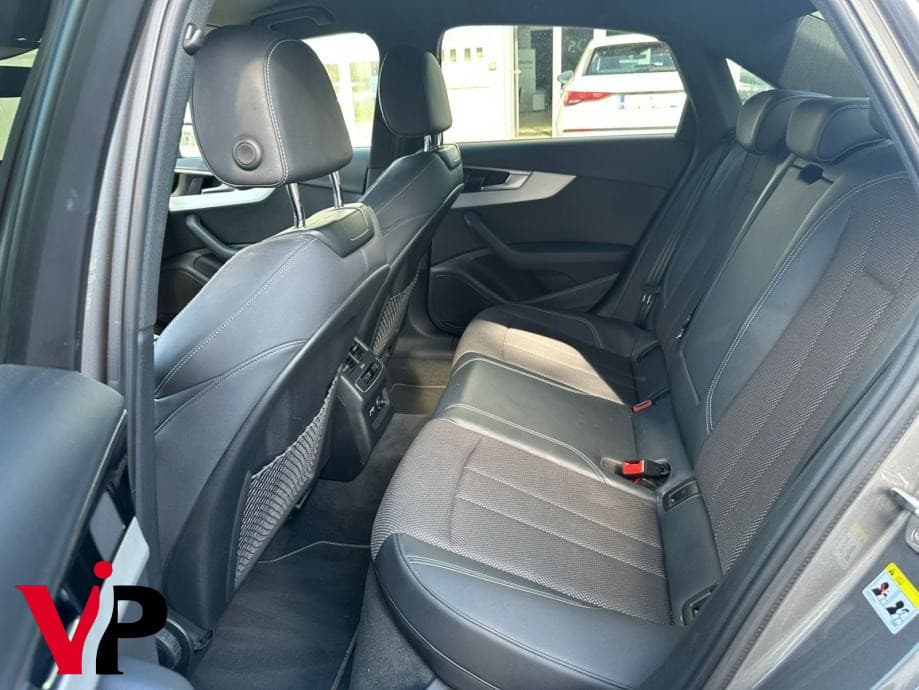 Audi A4 35TDI S line 14