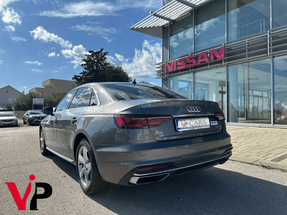 Audi A4 35TDI S line 3