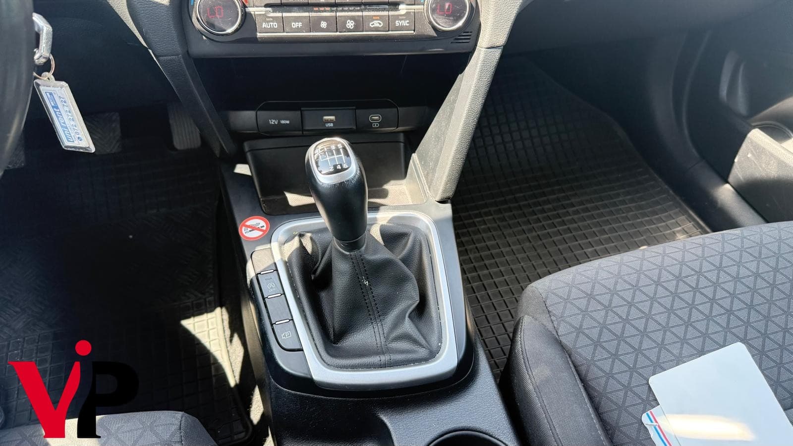 Kia Ceed Karavan 1.5 T-GDI 19