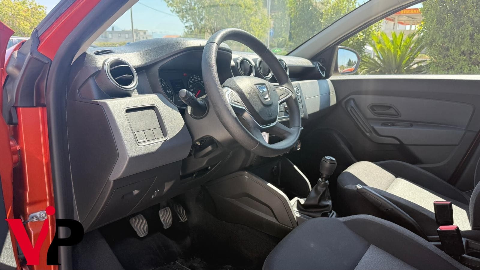 Dacia Duster 1.0 Benzin/Plin 12