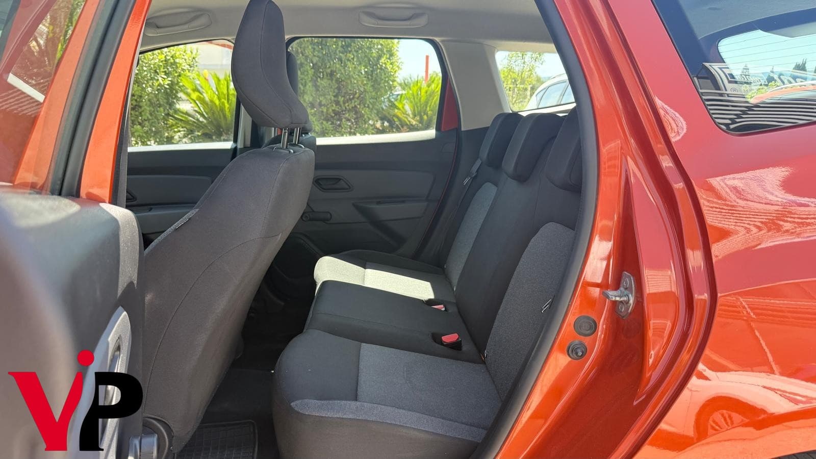 Dacia Duster 1.0 Benzin/Plin 14