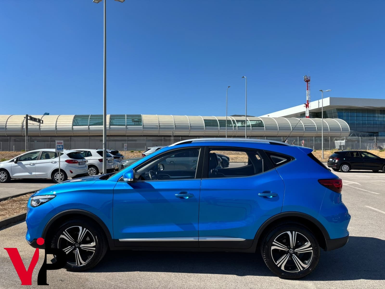 MG ZS 1.5 VTI 4