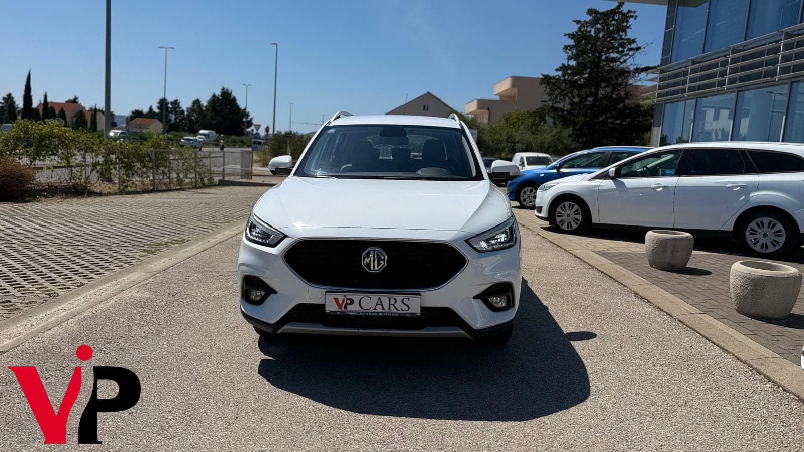 MG ZS 1.5 VTI 9