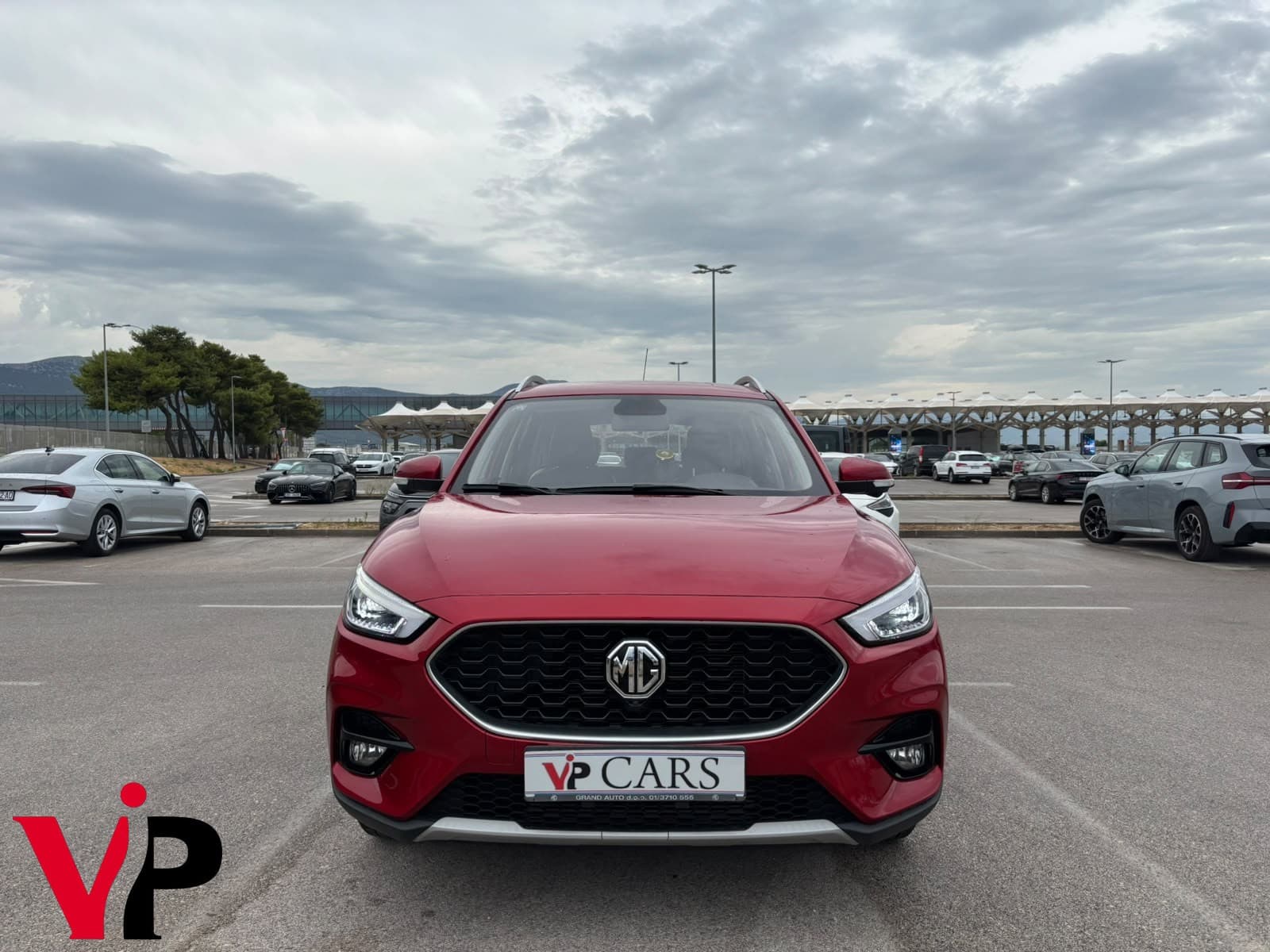 MG ZS 1.5 VTI 8