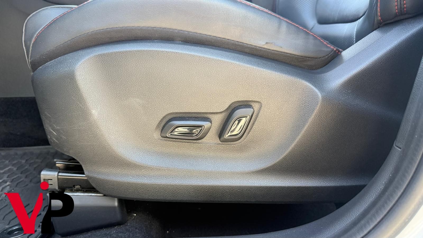 MG ZS 1.0T-GDI LUXURY 23