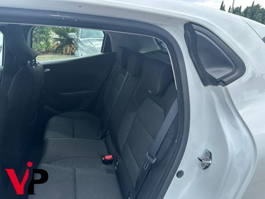 Renault Clio 1.5 DCI Zen 8